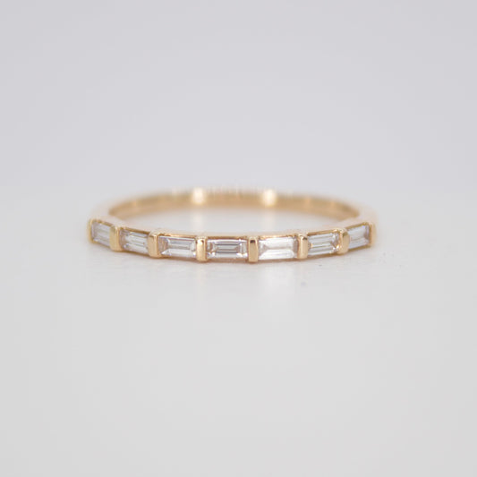 Churumbela en oro rosa 14k con diamantes.