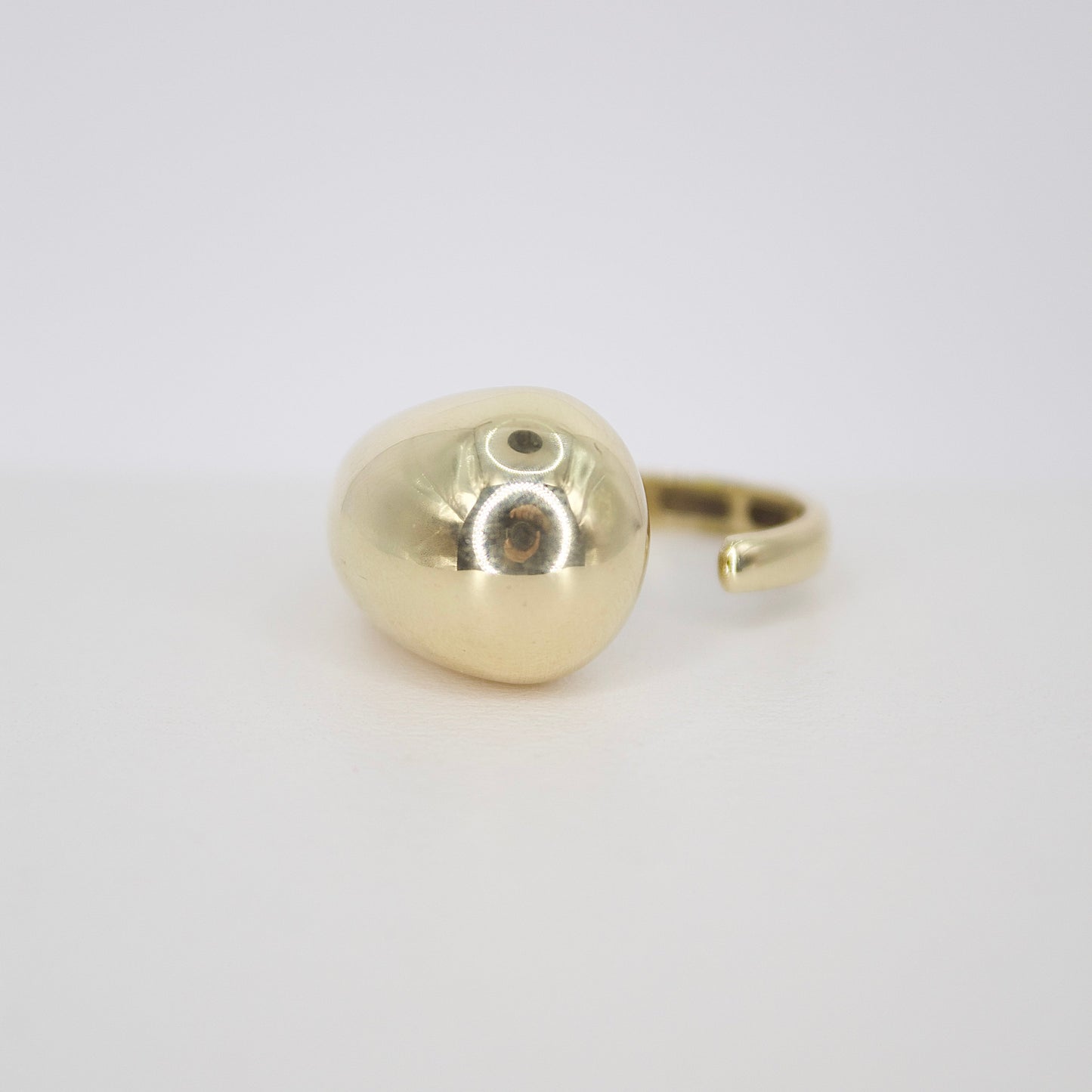 Anillo gota en oro amarillo 14k