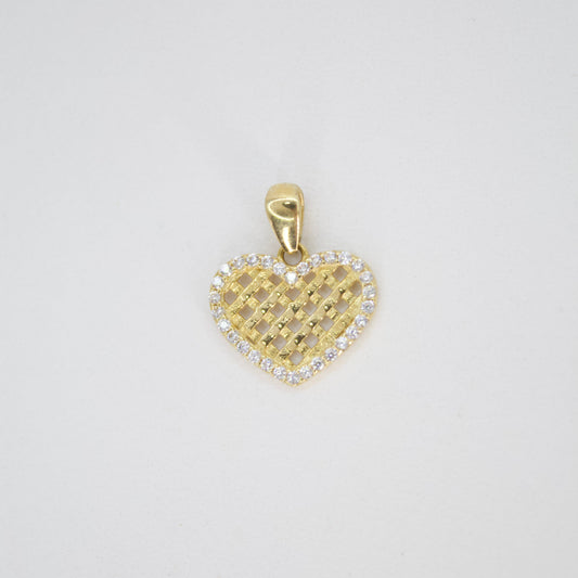 Dije corazón en oro amarillo 14k con zirconias.