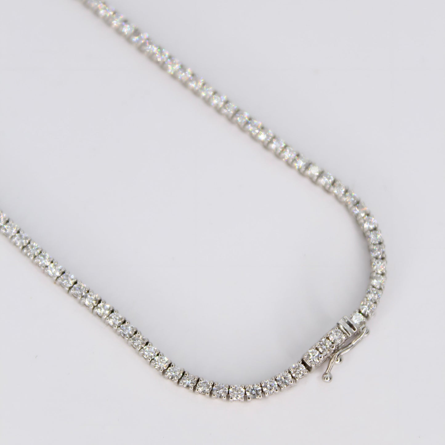 Tennis necklace en oro blanco 14k con diamantes